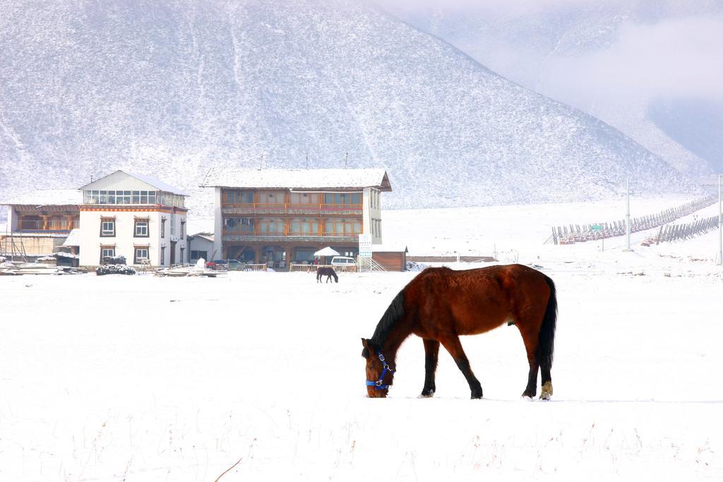 Shangri-La Lao Shay Youth Hostel Εξωτερικό φωτογραφία