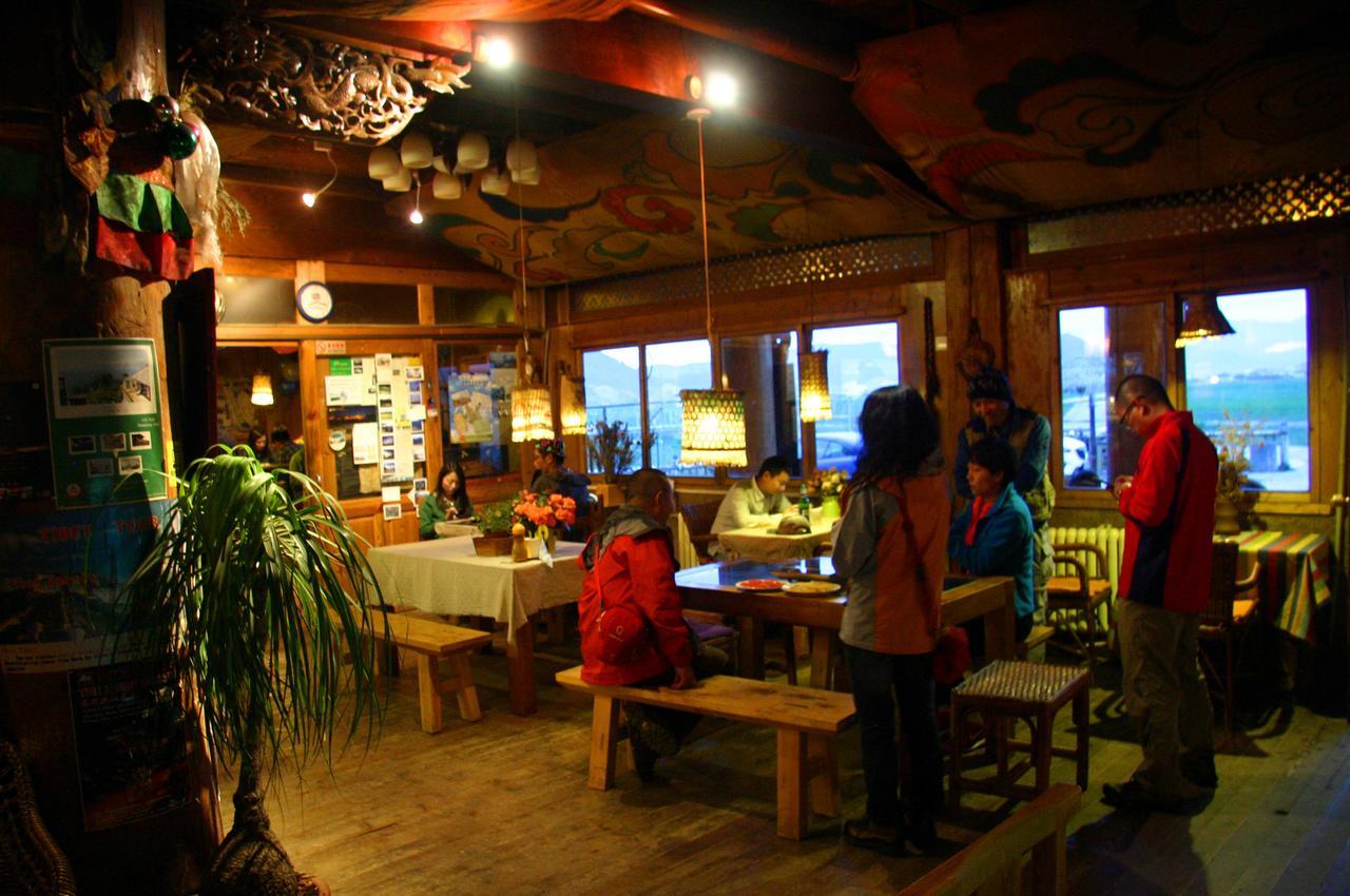 Shangri-La Lao Shay Youth Hostel Εξωτερικό φωτογραφία