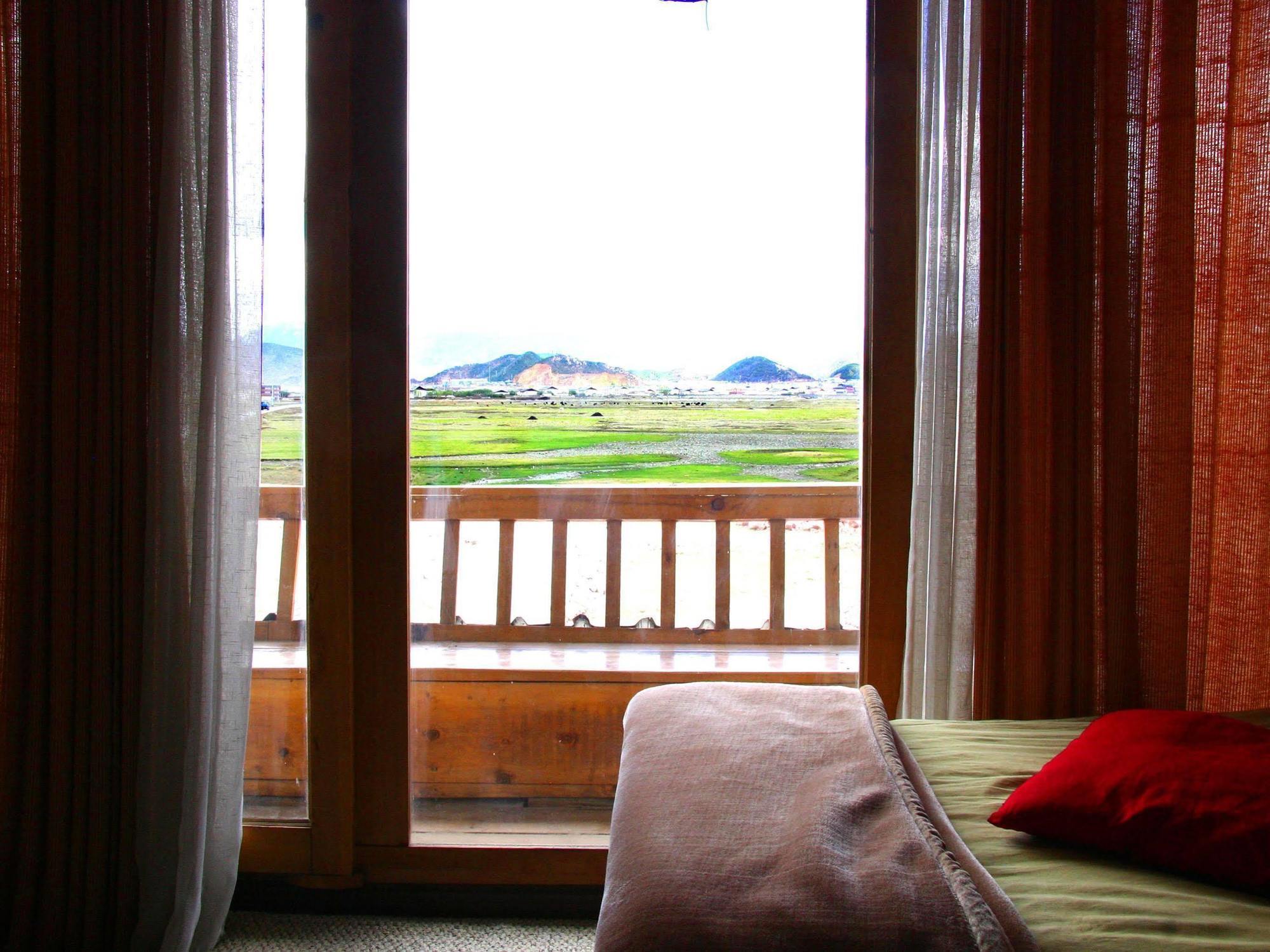 Shangri-La Lao Shay Youth Hostel Εξωτερικό φωτογραφία